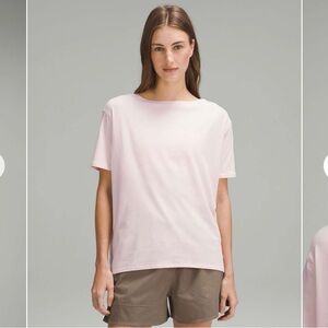 Lululemon Back in Action Short-
Sleeve Shirt